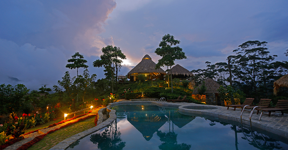 Pool View 98 Acres Resort in Sri Lanka