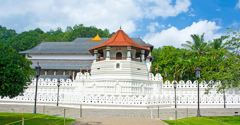 Sacred Tooth Relic In Kandy