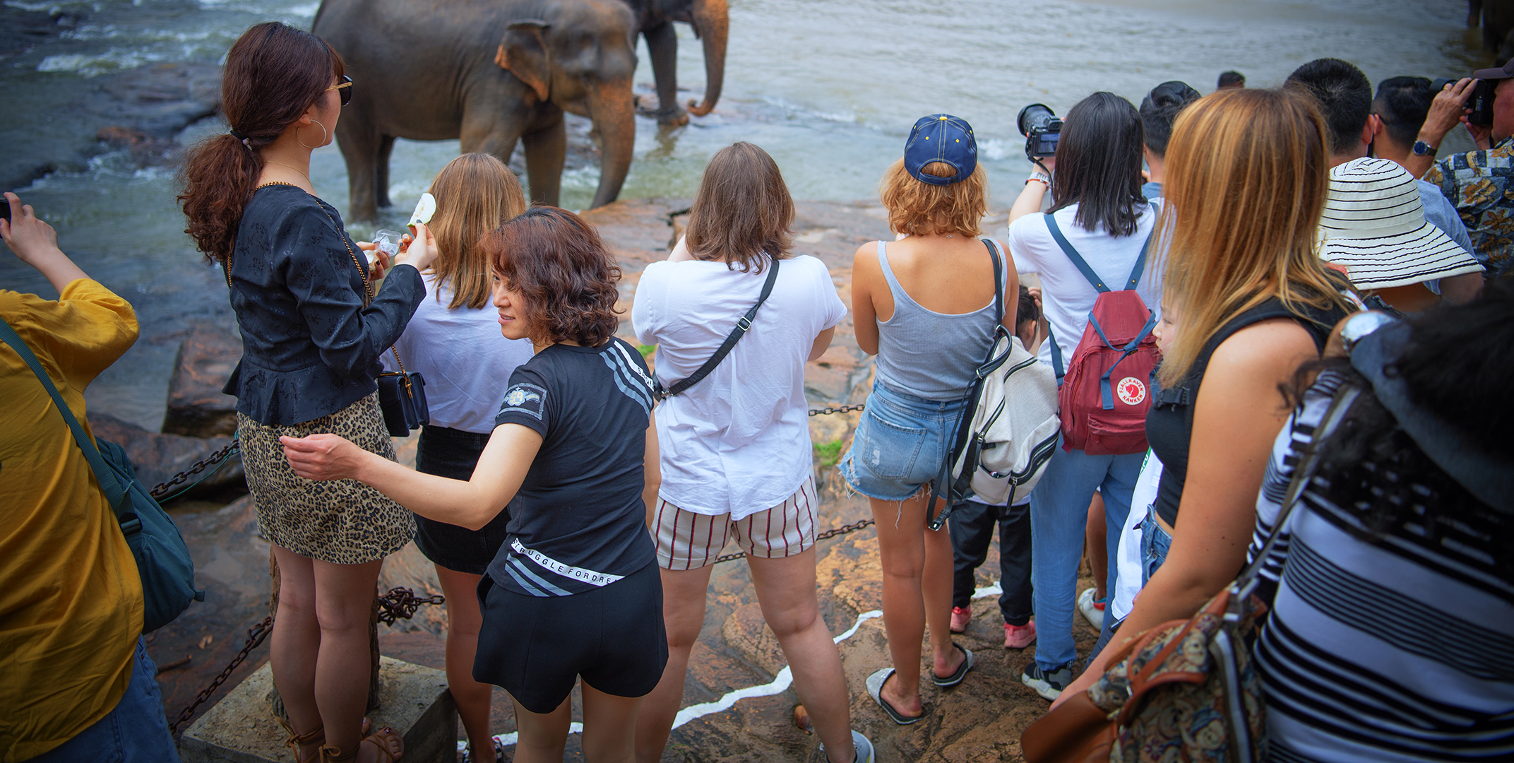 Tourists Showing Support to Promote a ‘Safe Sri Lanka’