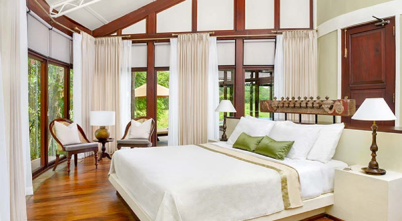 Nikawewa-villa-master-bed-room-2 (1)