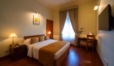Superior Queen Room accommodation in colombo