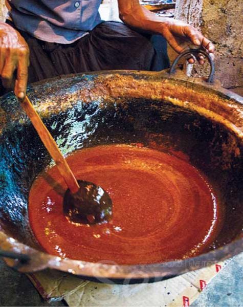 Coconut Treacle Making in Sri Lanka