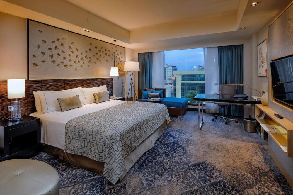 Executive Room Cinnamon Grand