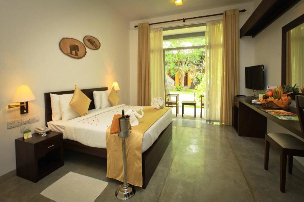 Grand Udawalawe Safari Resort Deluxe Room