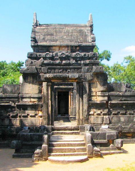Nalanda_Gedige_temple