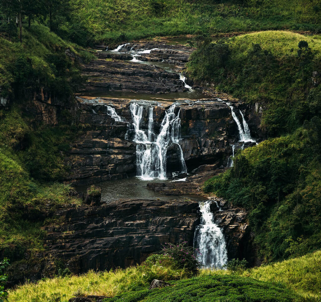 waterfall in sri lanka