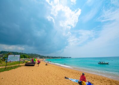 arugambay beach