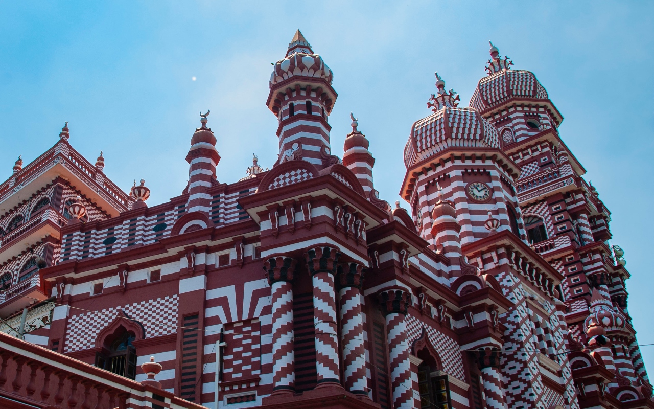 Red Mosque in Colombo