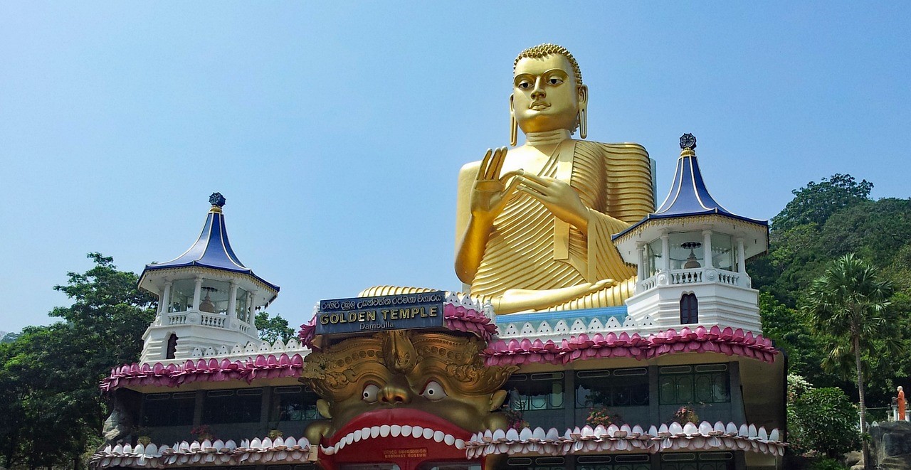 Dambulla Cave Temple