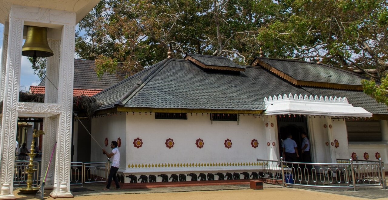 Katharagama Devalaya