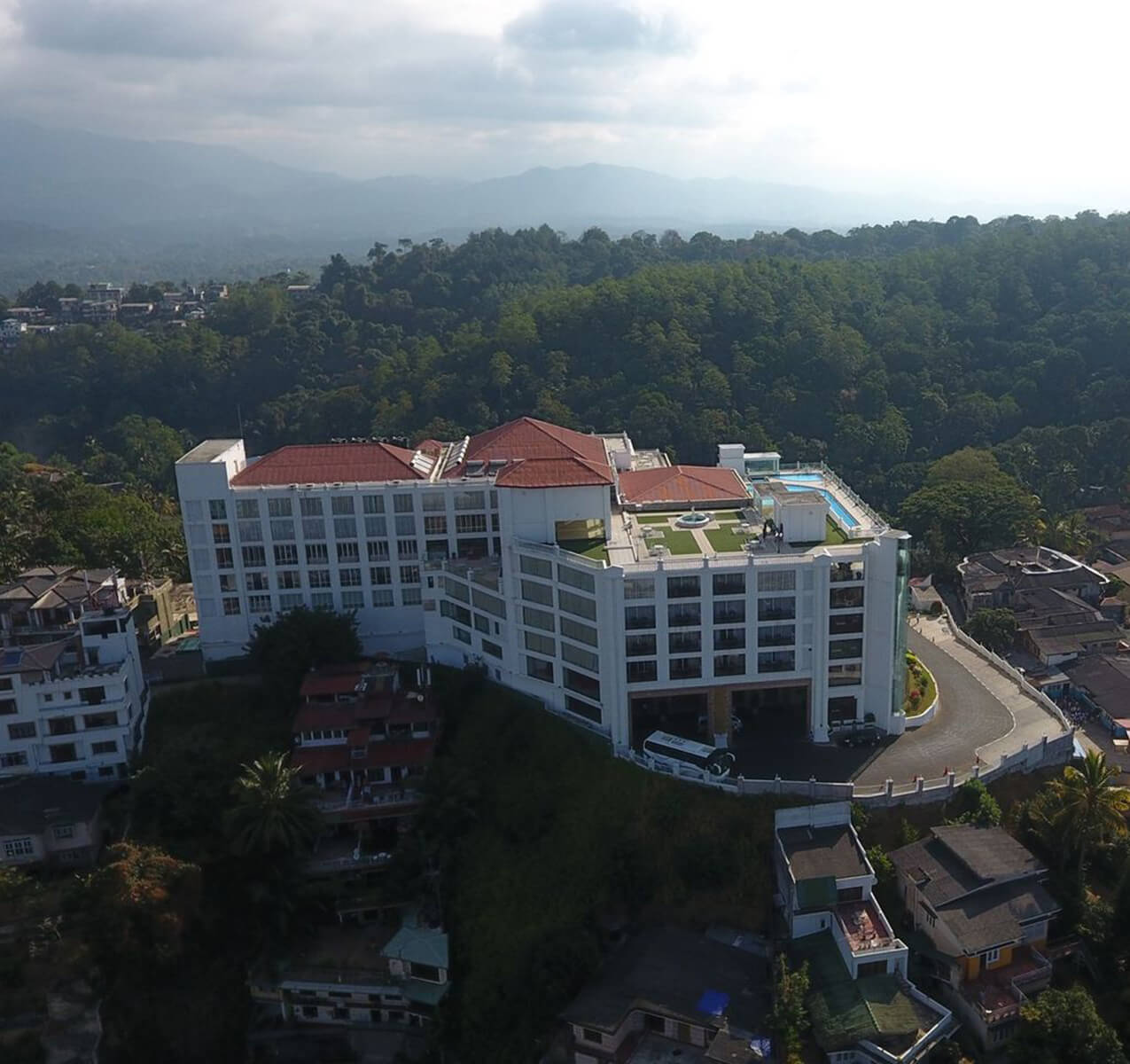 Grand Kandyan Hotel Kandy