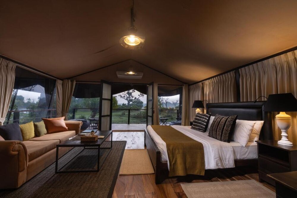 Leopard Trails Lake Suites