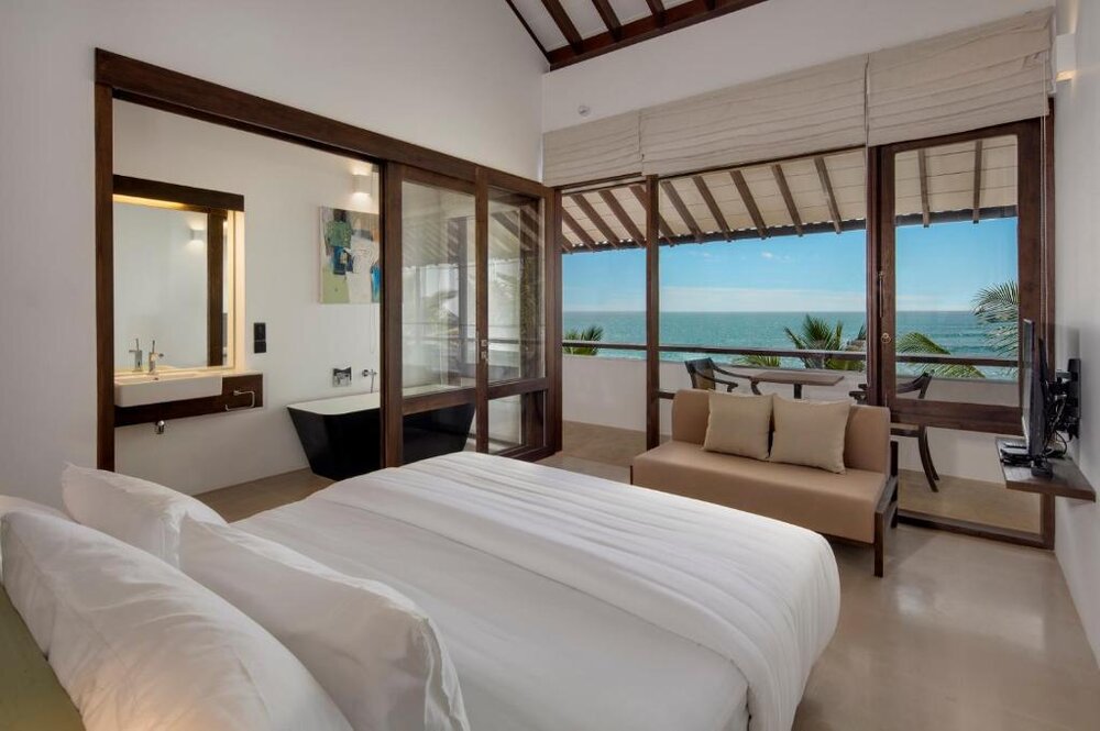 Premier King Room with Ocean View