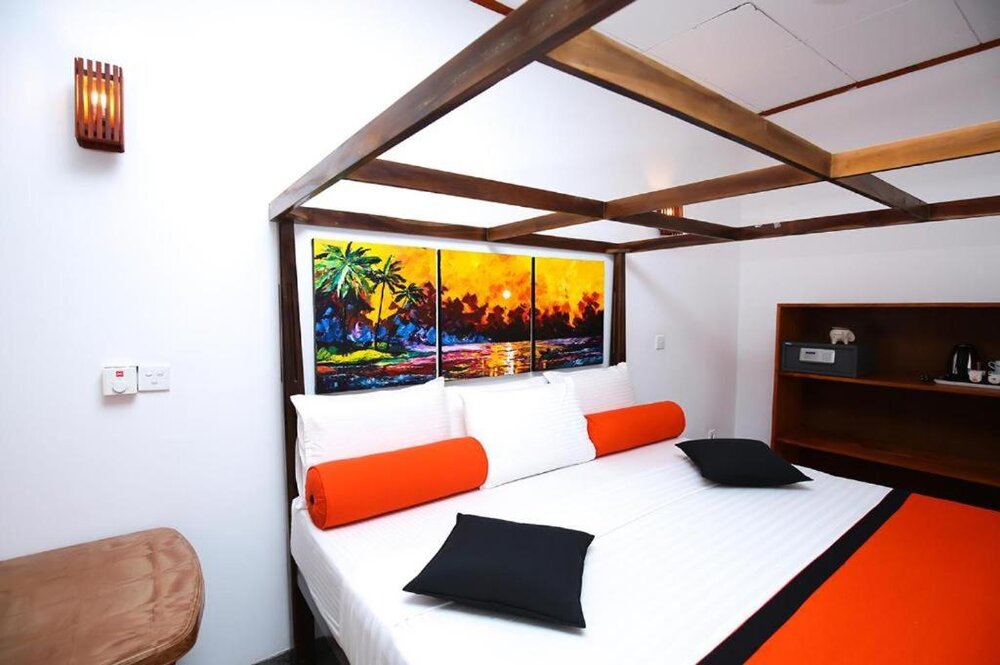 Standard Double Room with Fan Celestial Inn