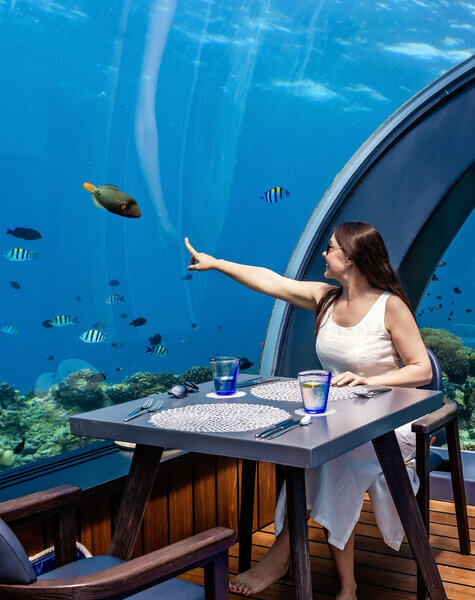 undersea restaurant maldives