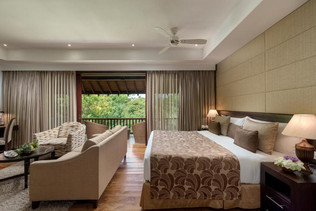 “Out of the Blue” package Mirissa Beach Villa